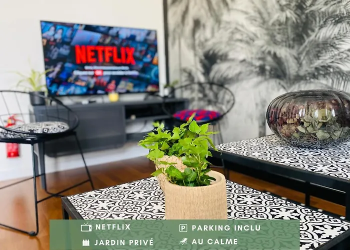 La Maison Des Plantes, Charmante, Atypique Et Cosy Pour 4 Personnes Avec Parking Et Jardin Дом отдыха *