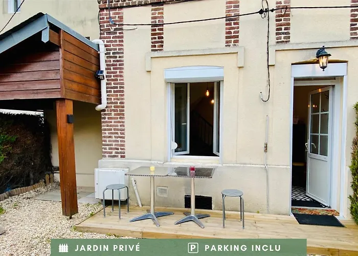 La Maison Des Plantes, Charmante, Atypique Et Cosy Pour 4 Personnes Avec Parking Et Jardin 度假居 *